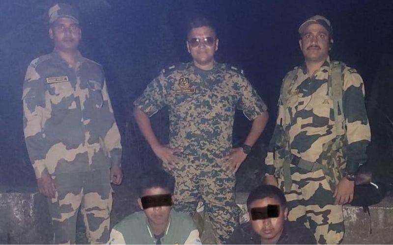  بی ایس ایف، میزورم ایکسائز ڈپارٹمنٹ نے 26 کروڑ روپے کی میتھ گولیاں ضبط کیں۔ دومیانمارباشندے گرفتار